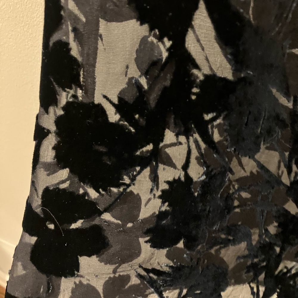 Nili Lotan velvet sheer shell tank (navy) - Picture 2 of 3